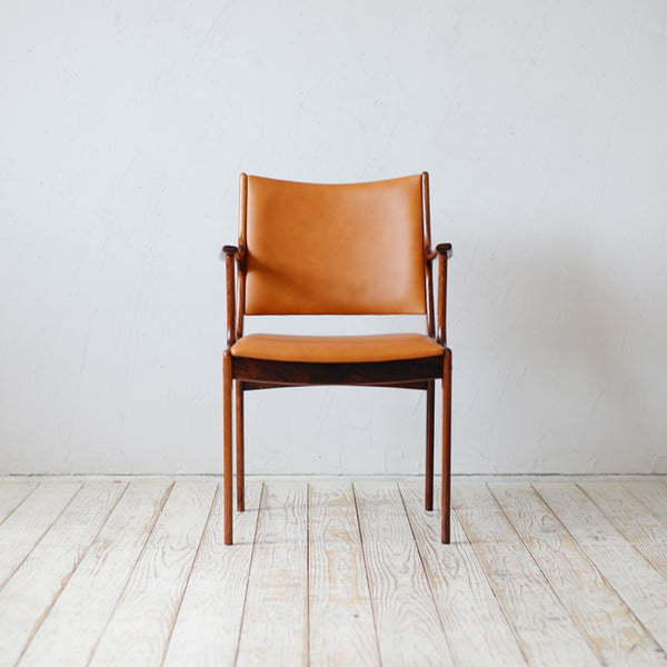Johannes Andersen Arm Chair D-R412D299C