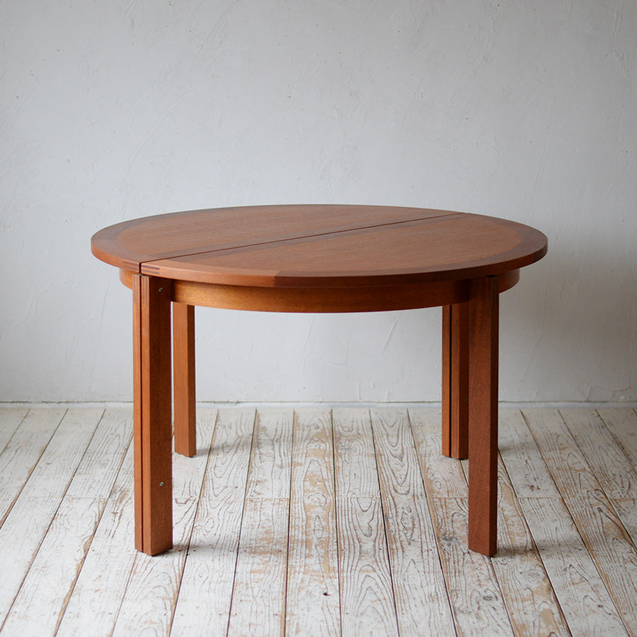 Henning Jensen & Torben Valerie M40 Dining Table R507D427T | 北欧
