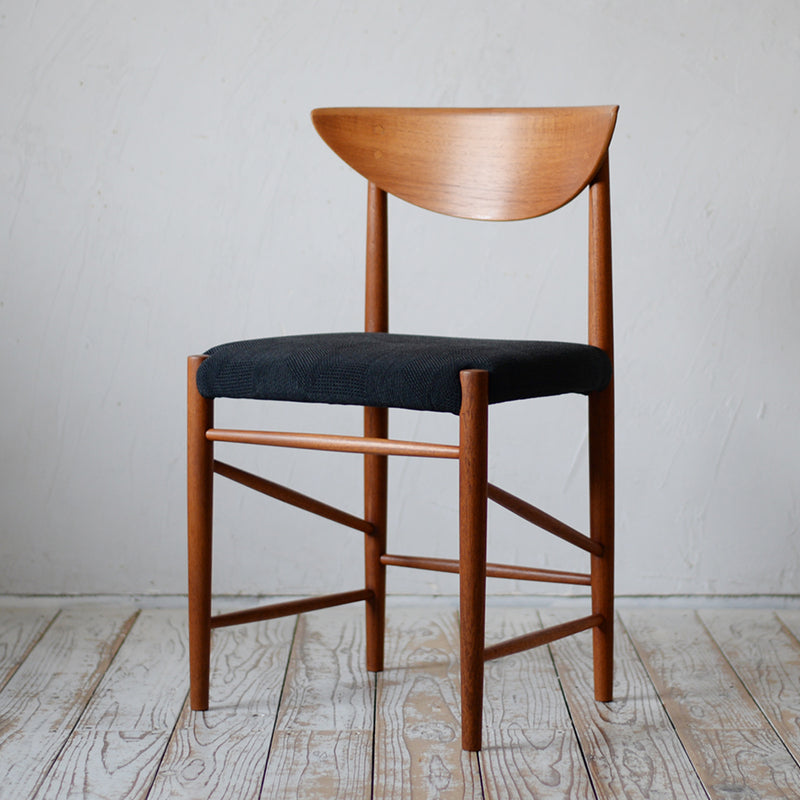 Peter Hvidt & Orla Molgaard Nielsen Dining Chair "model316" R600K014