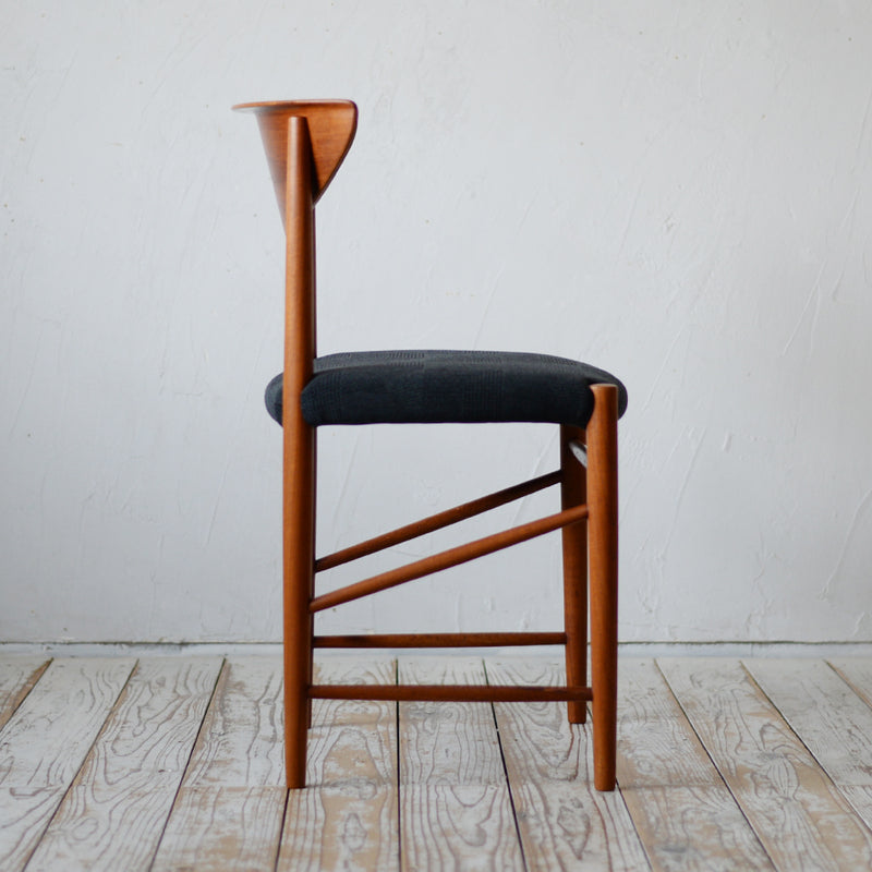 Peter Hvidt & Orla Molgaard Nielsen Dining Chair "model316" R600K015