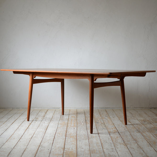 Hans J. Wegner Dining Table "AT310" D-R606D124