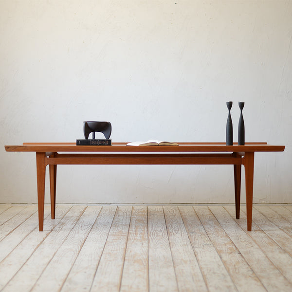 Finn Juhl Coffee Table "FD531" D-R606D136