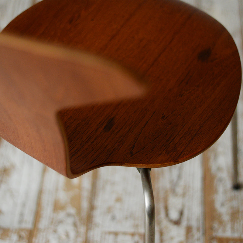 Arne Jacobsen Mosquito Chair "model 3105" R607D307