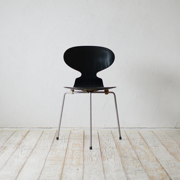 Arne Jacobsen Ant Chair "FH3101" R607D308