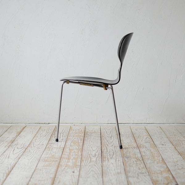 Arne Jacobsen Ant Chair "FH3101" R607D308