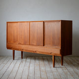 Henry Kjærnulf Sideborad "model 371" D-R612D324