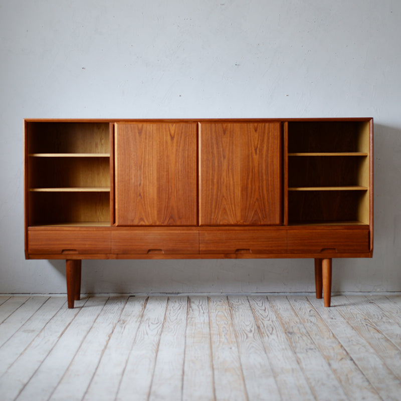 Henry Kjærnulf Sideborad "model 371" D-R612D324