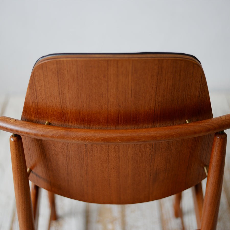 Arne Hovmand Olsen Dining Chair D-R700K008 | 北欧家具 北欧