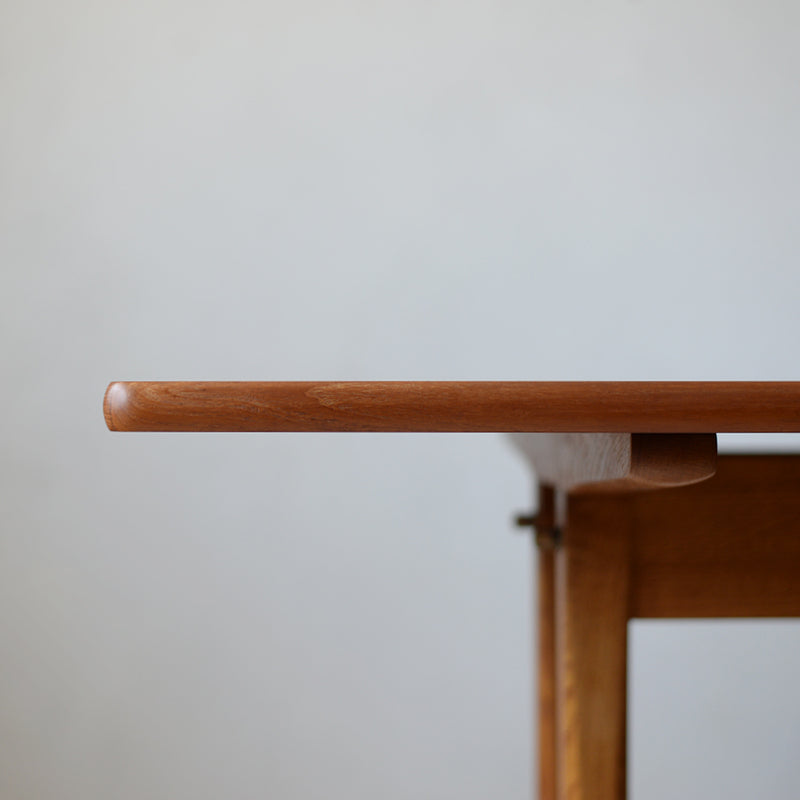 Børge Mogensen Dining Table "model C18" D-R700K016