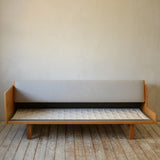 Hans. J. Wegner Daybed "model GE258/259" D-R700K018