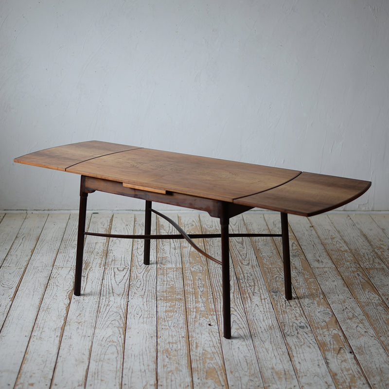 Ole Wanshcer table "model 1762" D-R704D113