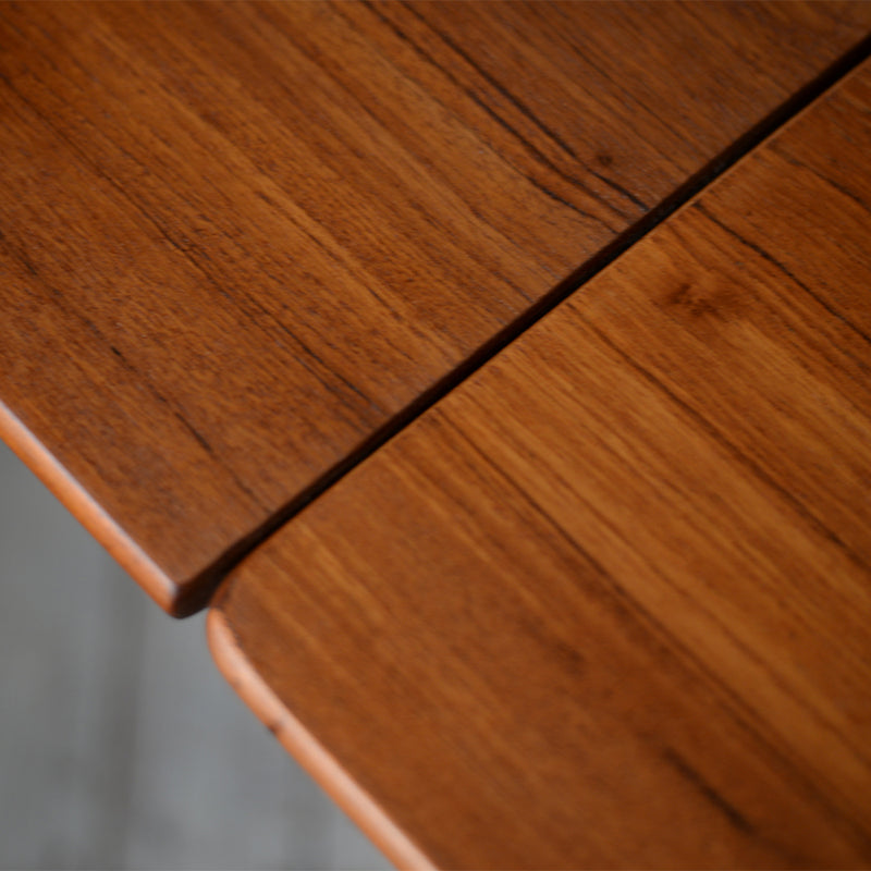 Dining Table D-R706D219