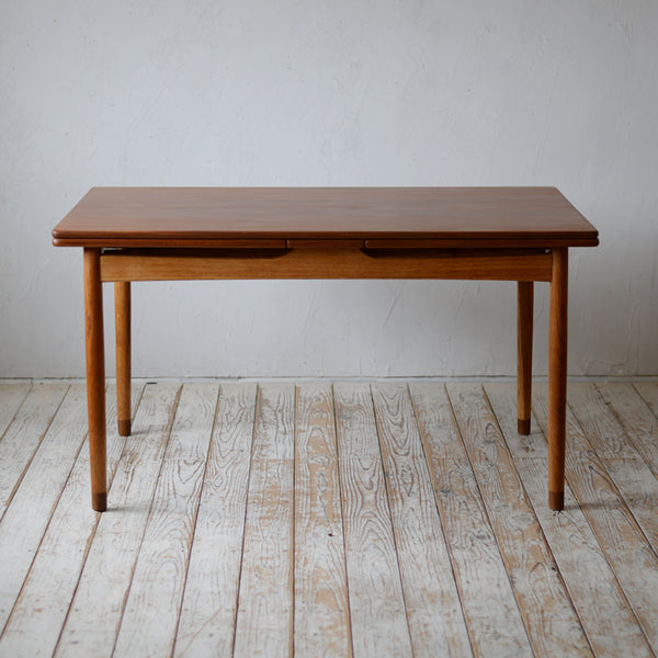 Dining Table D-R706D219