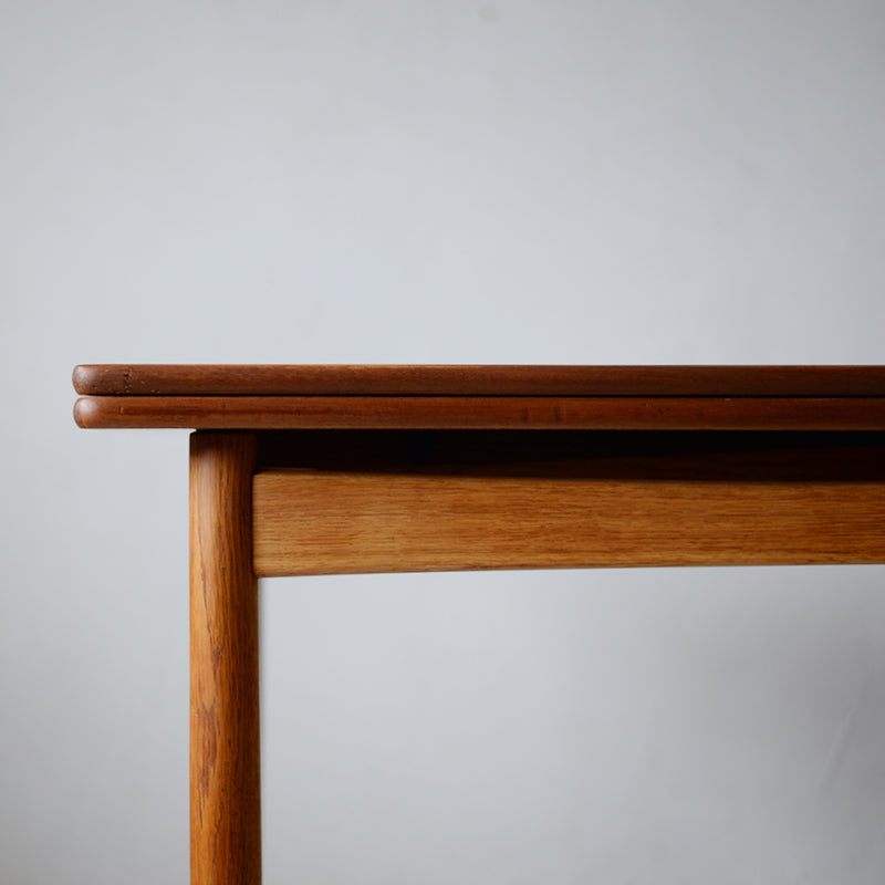 Dining Table D-R706D219