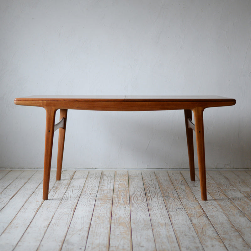 Dining Table R706D221 | 北欧家具 北欧インテリア通販サイト