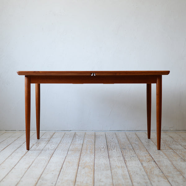 グリニッチ　ダイニングテーブル　ビンテージ Cafe Table 900×700 | オーク/ウォルナット/チェリー無垢材 | 北欧家具