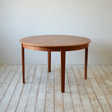 Dining Table D-R803D104