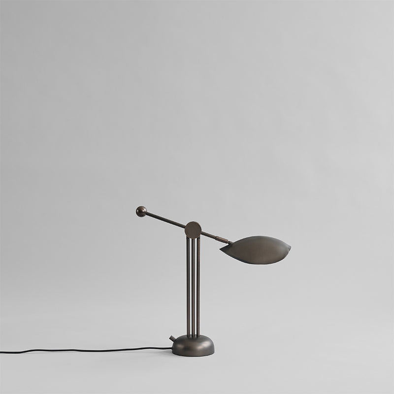 101 COPENHAGEN 【日本代理店】デンマークデザイン Stingray Table Lamp - Bronze