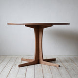 Svendborg (スヴェンボー) ダイニングテーブル | オーク/ウォルナット/チェリー無垢材