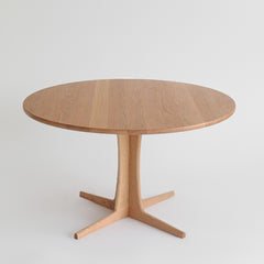 Svendborg dining table | Solid oak/walnut/cherry｜北欧インテリア通販サイト greeniche（グリニッチ）