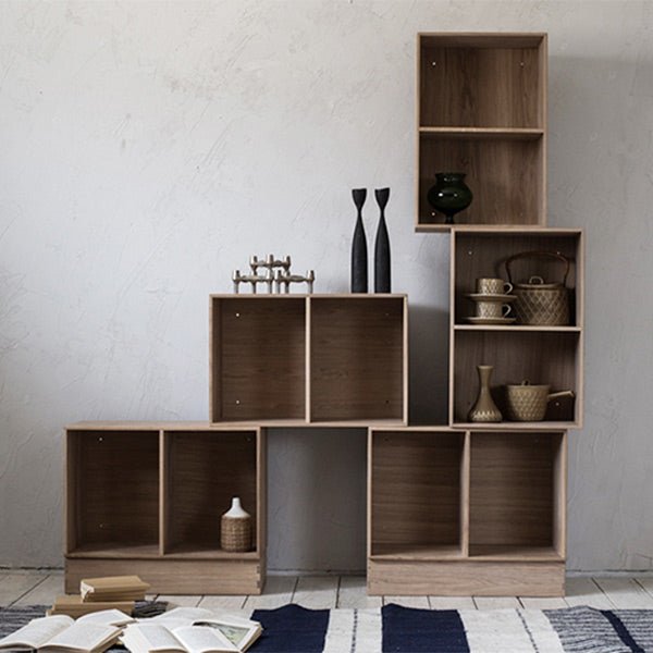 FDBモブラー【日本代理店】デンマークデザイン Book case D200