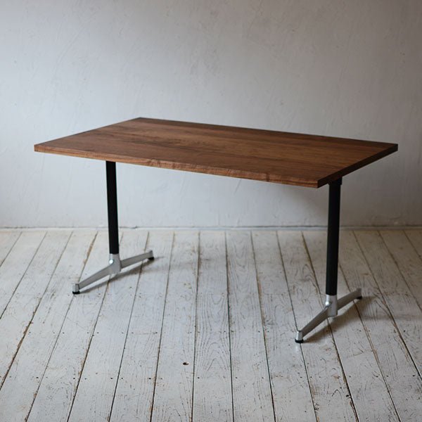 Cafe Table 1200×700 | オーク/ウォルナット/チェリー無垢材 | 北欧家具 北欧インテリア通販サイト greeniche  (グリニッチ)