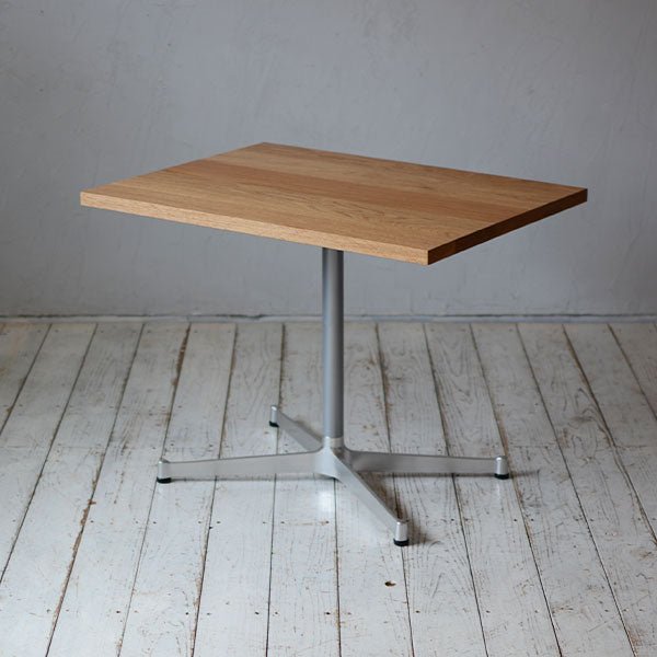 Cafe Table 800×600 | オーク/ウォルナット/チェリー無垢材 | 北欧家具 北欧インテリア通販サイト greeniche (グリニッチ )