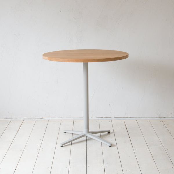 カフェテーブル Φ700 オーク × J46 カフェスタイルセット 【Cafe Table 10%OFF】 | 北欧家具 北欧インテリア通販サイト  greeniche (グリニッチ)