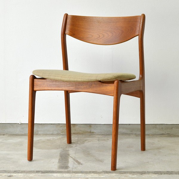 Erik Buch Dining Chair 112D607C - 北欧家具 北欧インテリア通販サイト greeniche (グリニッチ)