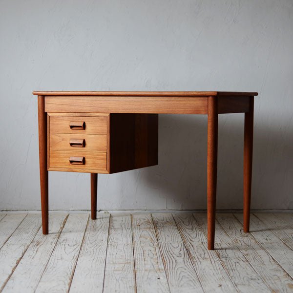 Borge Mogensen Desk D-R204D323 | 北欧家具 北欧インテリア通販サイト