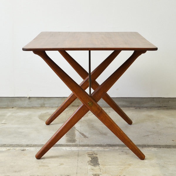Hans J.Wegner X-leg Table 205D342