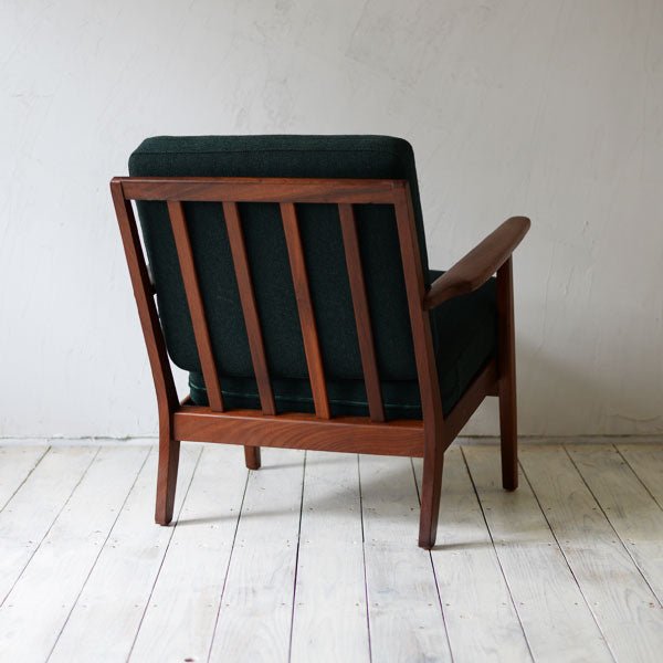 Easy Chair 401D210B