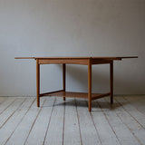 Hans J. Wegner Side Table AT32 D-811D208