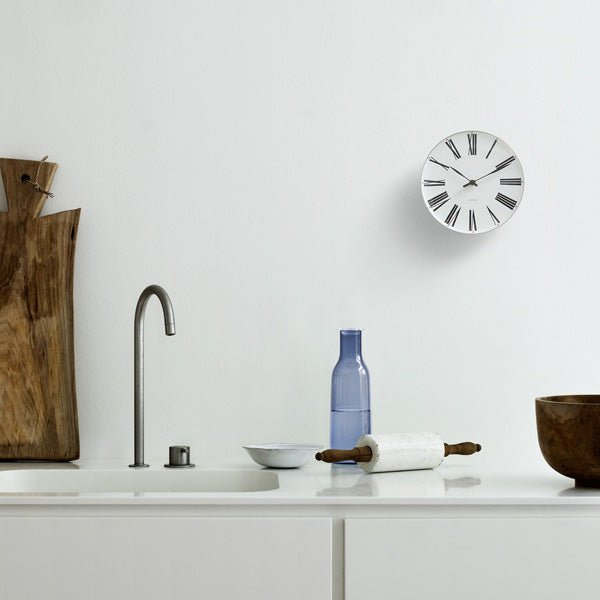 Arne Jacobsen Wall Clock / Roman | 北欧家具 北欧インテリア通販