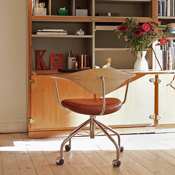 PPモブラー 【正規販売店】 PP502 Swivel Chair | Hans. J. Wegner (ハンス・J・ウェグナー) | 北欧家具  北欧インテリア通販サイト greeniche (グリニッチ)