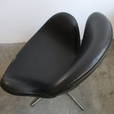 Arne Jacobsen Swan Chair D-308D801