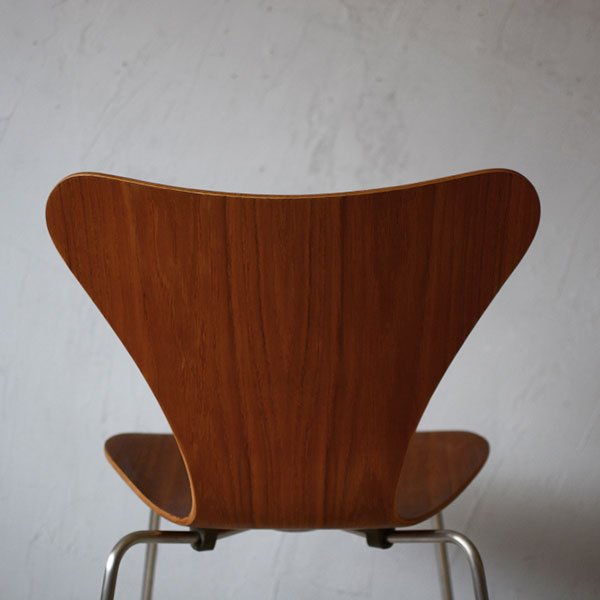 Arne Jacobsen Seven Chair D-809D111F - 北欧家具 北欧インテリア通販サイト greeniche (グリニッチ)