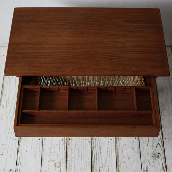 Kai Kristiansen Sewing Table D-901D311 | 北欧家具 北欧インテリア