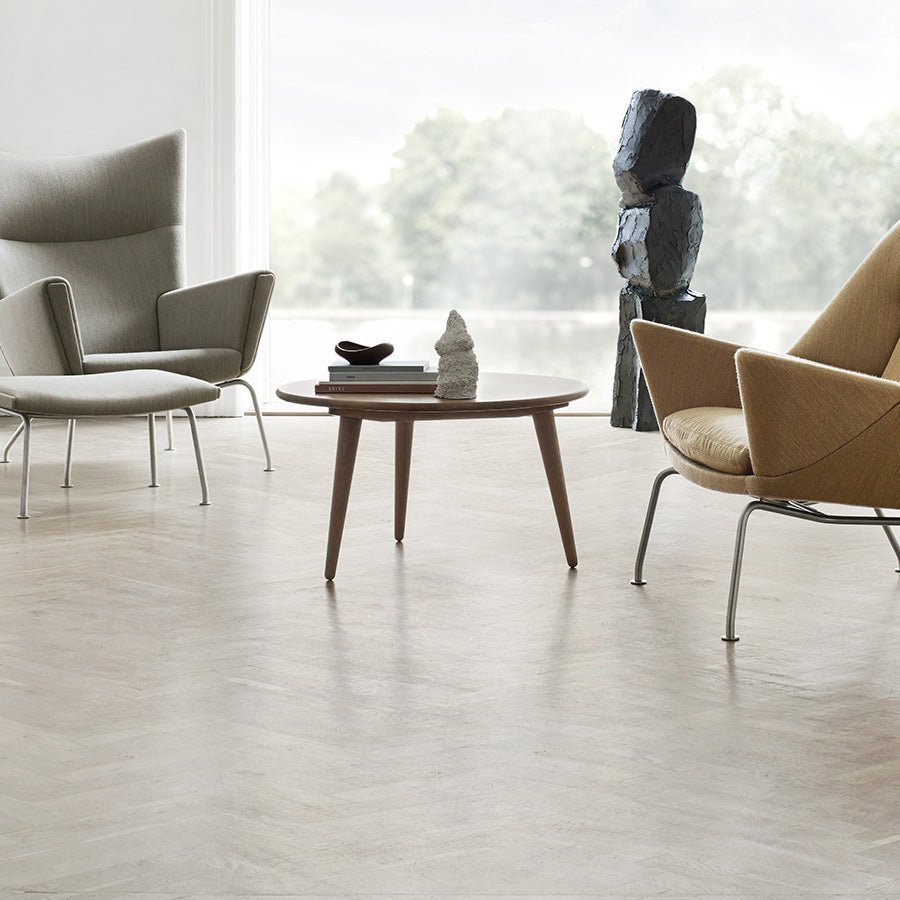 CH008 ウォルナット オイル仕上げ (Φ100×H53)｜Hans. J. Wegner