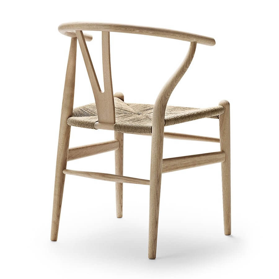 Yチェア CH24 オーク ソープ仕上げ ナチュラルペーパーコード | Hans. J. Wegner (ハンス・J・ウェグナー)  カール・ハンセン＆サン【正規販売店】デンマークデザイン | 北欧家具 北欧インテリア通販サイト greeniche (グリニッチ)