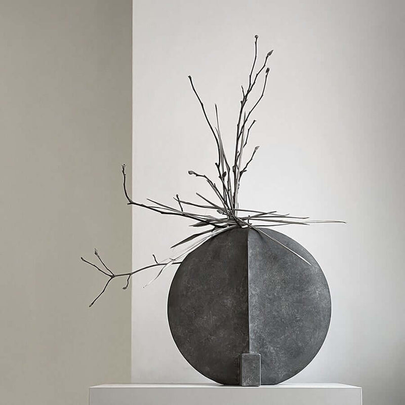 101 COPENHAGEN 【日本代理店】デンマークデザイン Guggenheim Vase Big Dark Grey