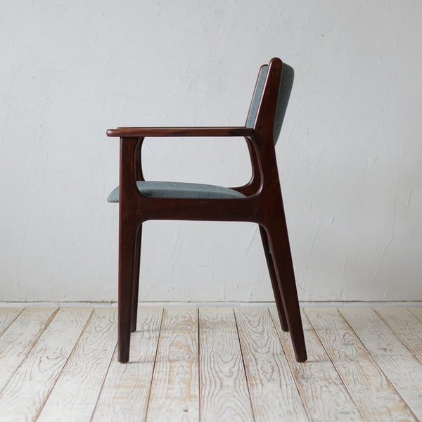【10%OFF】Arm Chair D-R201D132A
