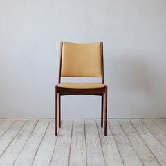 Johannes Andersen Dining Chair D-R307D205C｜北欧インテリア通販サイト greeniche（グリニッチ）