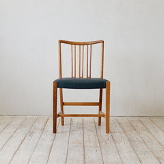 Hans J. Wegner Dining Chair R403D101D｜北欧インテリア通販サイト greeniche（グリニッチ）