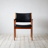 Christian Hividt Arm Chair D-R412D232A - 北欧家具 北欧インテリア通販サイト greeniche (グリニッチ)