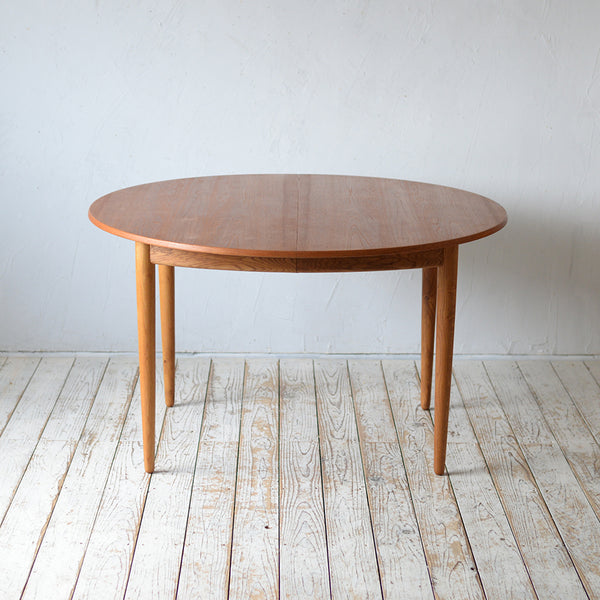 リペア済み・Dining Table R412D241